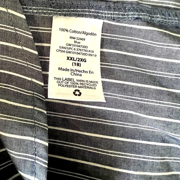 Wonder Nation Junior’s Grey and White stripes button front blouse, Size XXL (18) - Picture 8 of 8